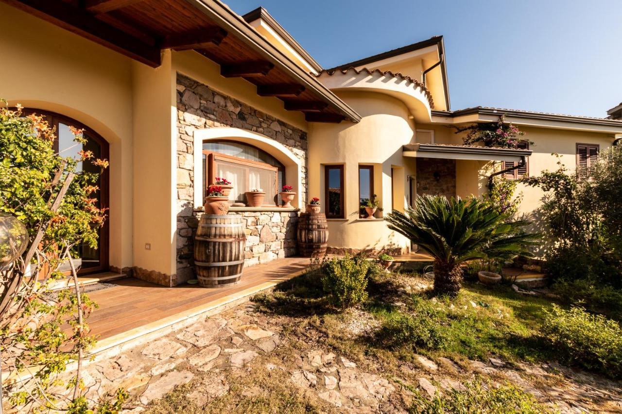 B&B Ottoulivi Сардара Екстер'єр фото